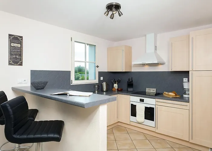 Madame Les De Fontenelles