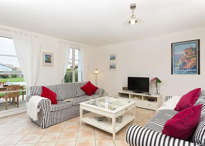 Vila Madame Les De Fontenelles LʼAiguillon-sur-Vie